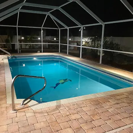 Venice Villa With Heated Pool, Lanai, Near Beach